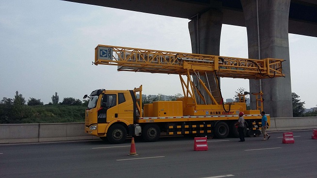 桥检车免费午夜福利视频