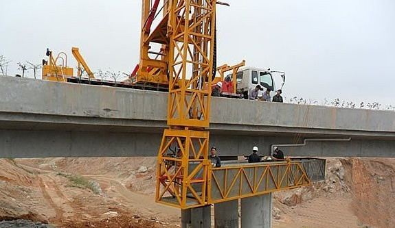 桥检车免费午夜福利视频